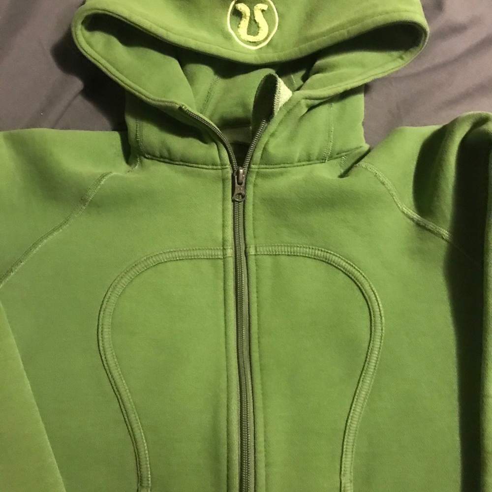 Lululemon Scuba Hoodie - Picture 1 of 2